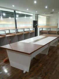 圖渝聚辦公家具廠 一站式專業定制，打造高效舒適的辦公空間